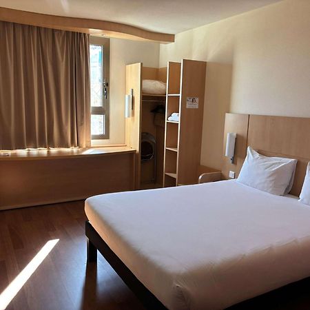 Ibis Madrid Centro Las Ventas Экстерьер фото