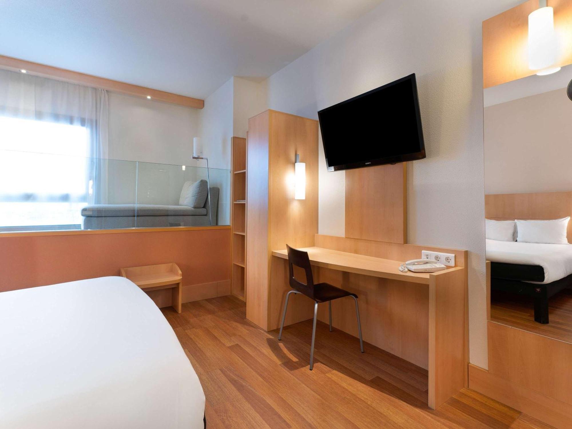 Ibis Madrid Centro Las Ventas Экстерьер фото