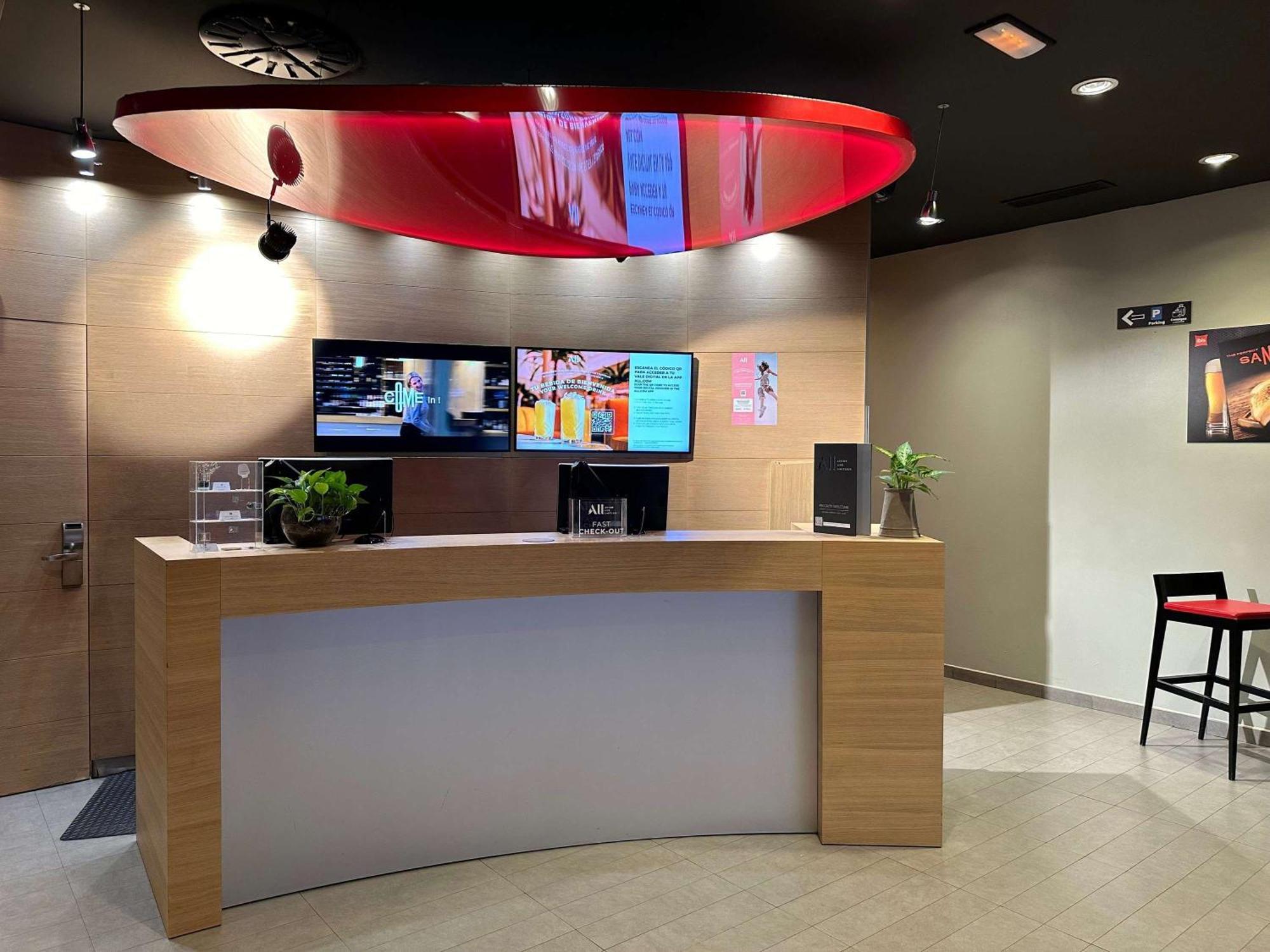 Ibis Madrid Centro Las Ventas Экстерьер фото